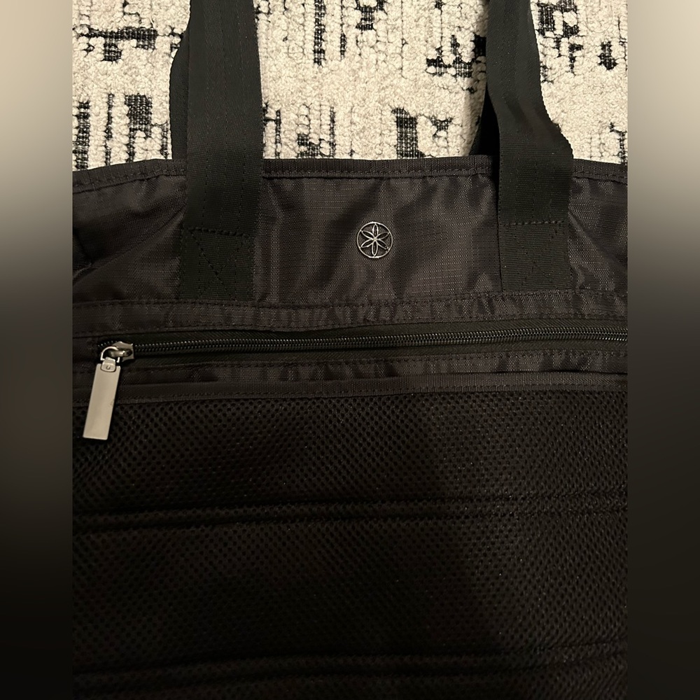 Gaiam yoga mat bag all black on the outside/ purple inside